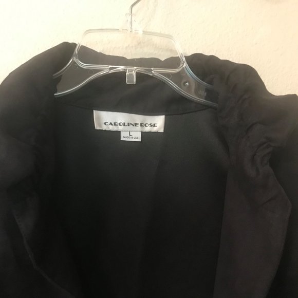 Carolina Rose Light Weight Jacket - Picture 2 of 8